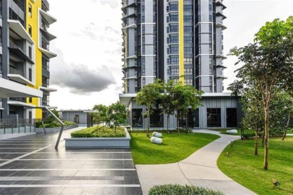 Cozy Mayfair Homestay Puchong Eksteriør bilde