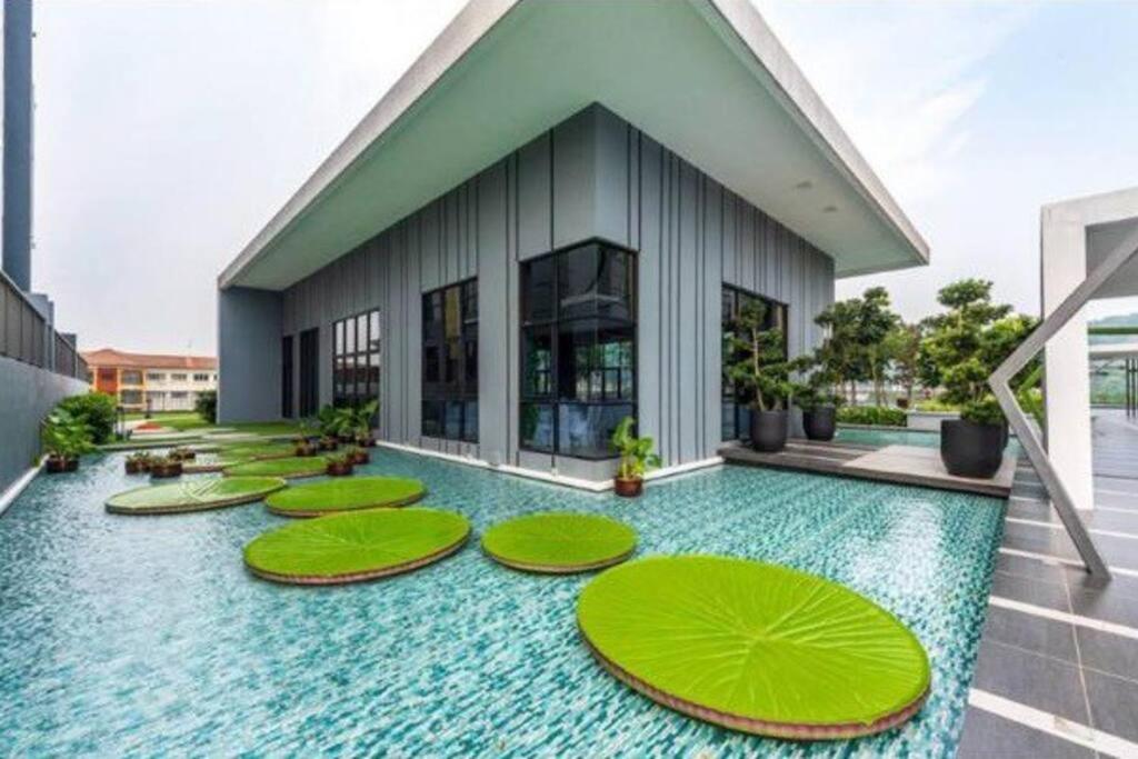Cozy Mayfair Homestay Puchong Eksteriør bilde